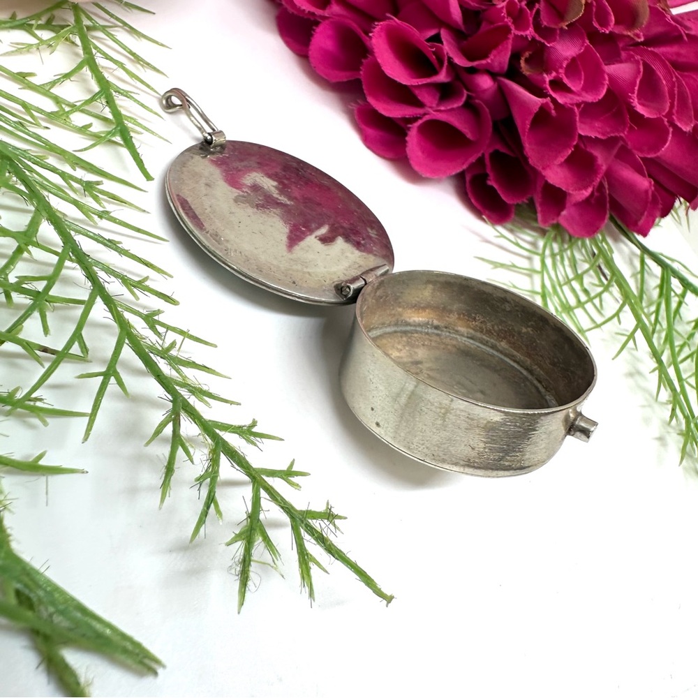 VINTAGE⚜️ Abalone Alpaca Made In Mexico Mini Pill Box - Picture 10 of 15